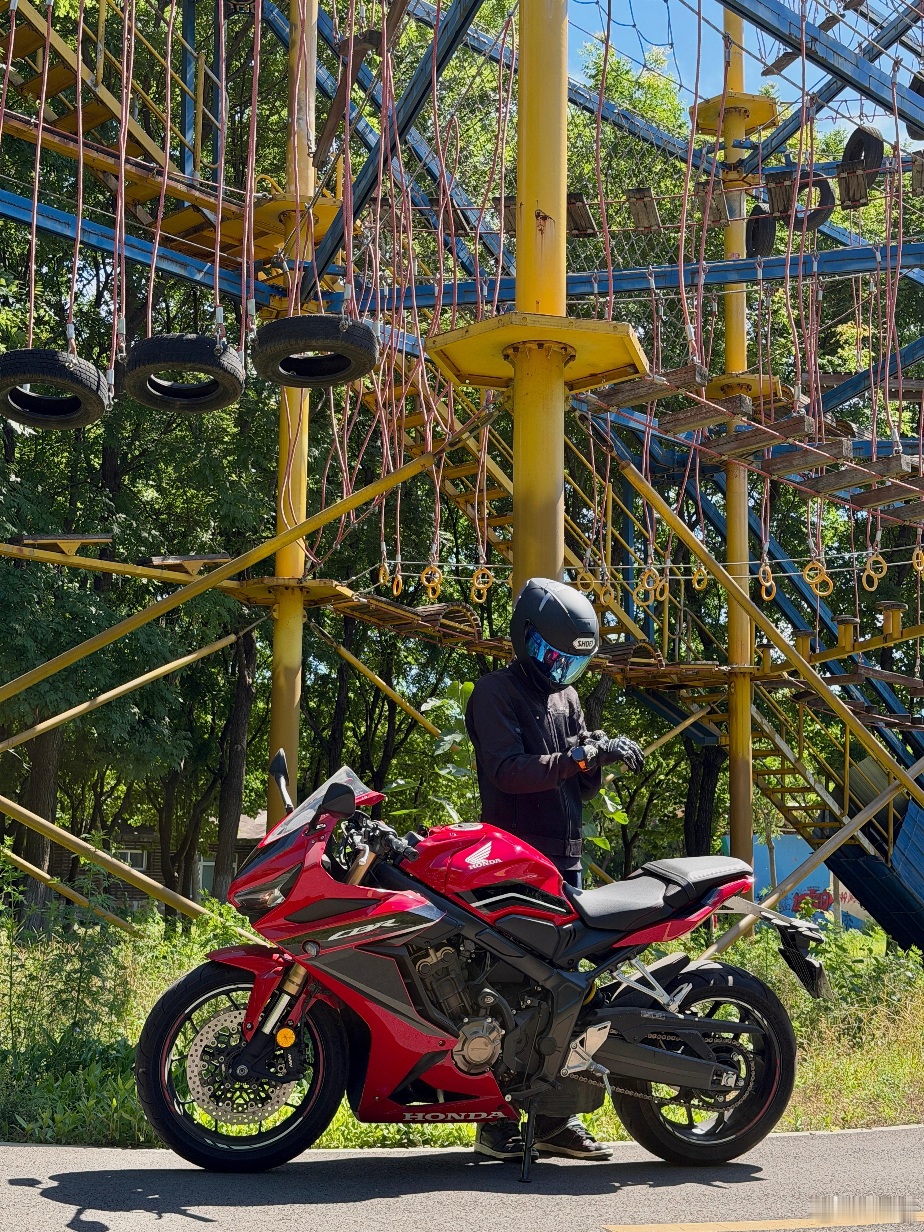出门溜溜车cbr650r