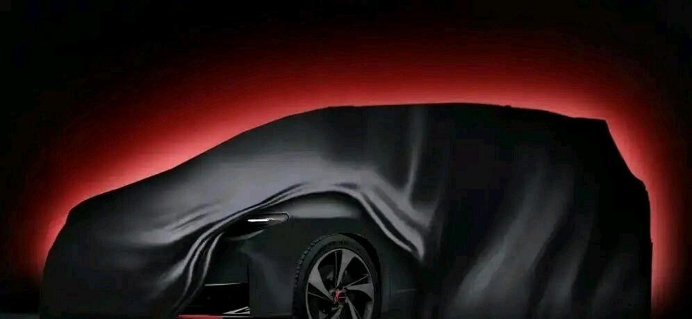 零跑C10要出高性能版？你敢信，585马力，加速不到4秒德国改装品牌Irmsch