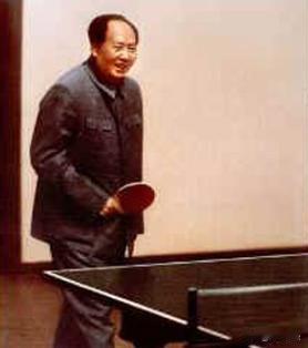 1950年，毛泽民的前妻钱希均去看毛主席，轻声说道："泽民不在了，主席要照顾一下