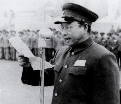 1952年，弹道专家张述祖对陈赓说，有一位弹道专家非常稀少，陈赓说，那就马上争取