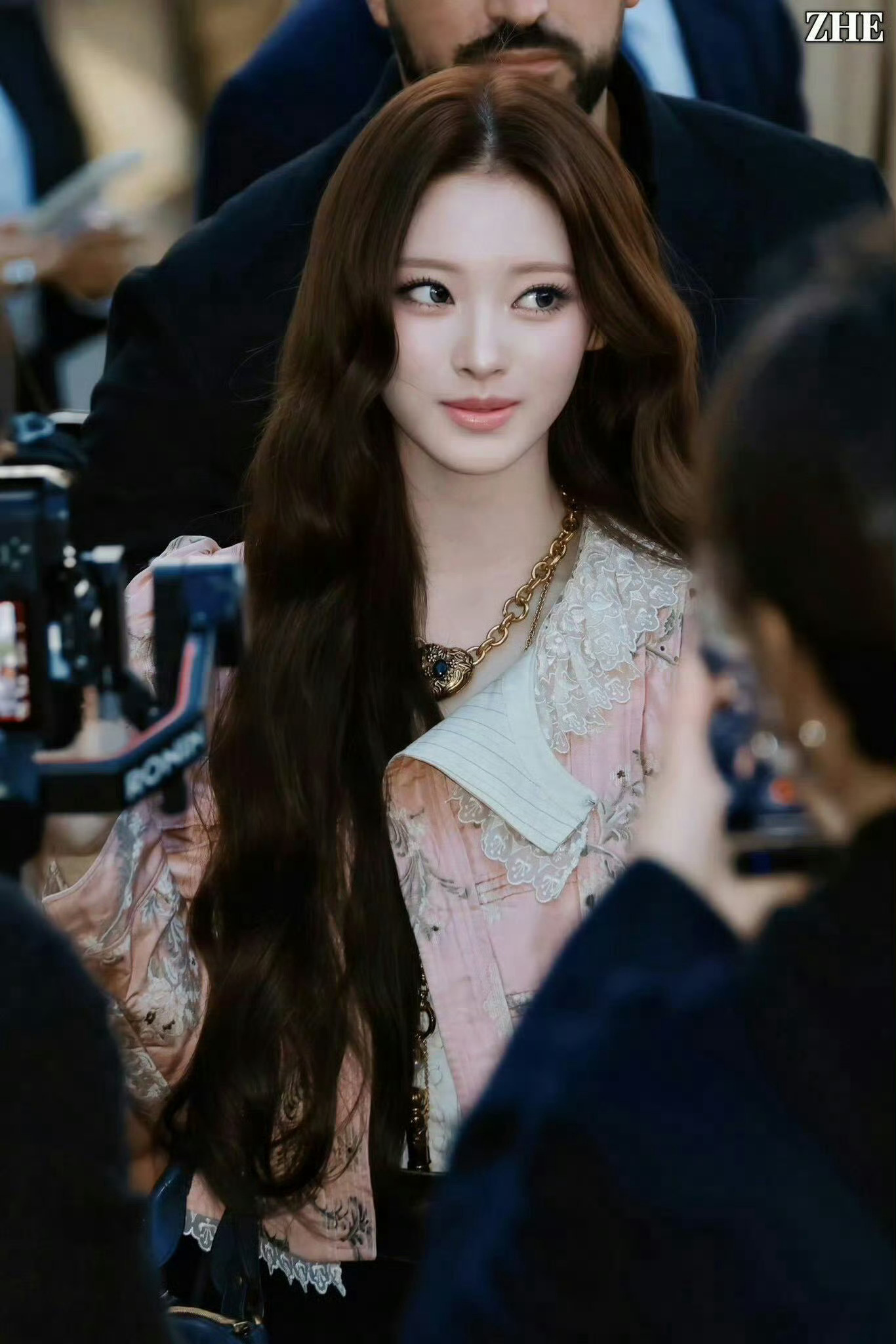 两个Nana 漂亮得像蝴蝶的左右翅膀🦋 