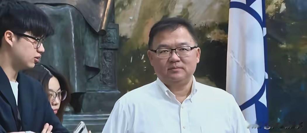 马英九基金会提告萧旭岑、王光慈 调查小组：未经董事会授权应予谴责

这事有意思。