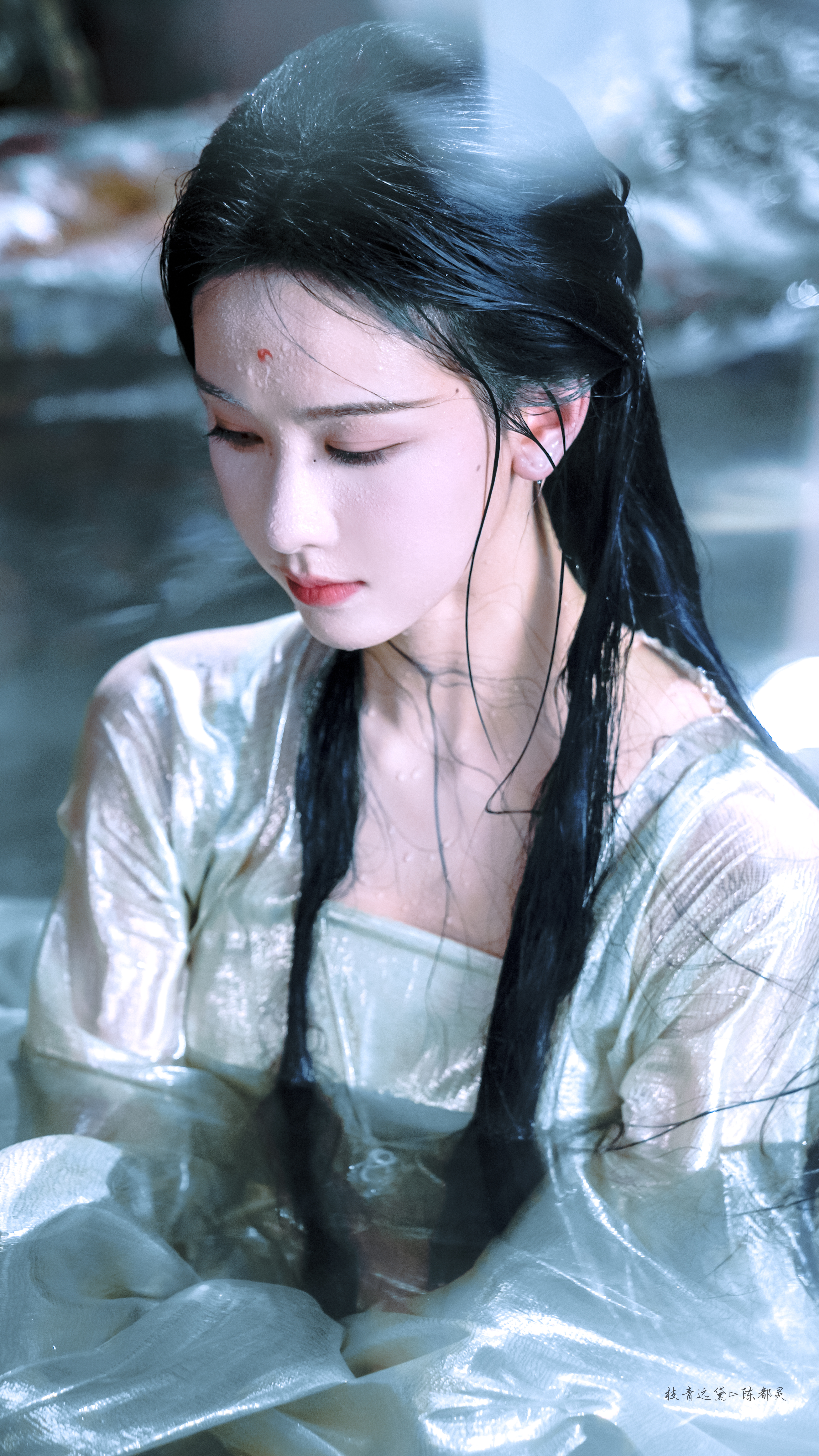 陈都灵/雾妄言☁️“芙蓉”陈都灵雾妄言 *陈都灵月鳞绮纪