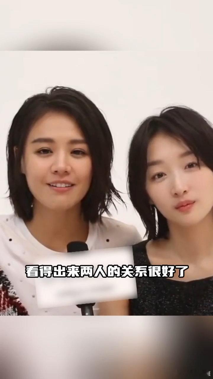 马思纯周冬雨花少闺蜜局《花儿与少年2026》放出探班片段，马思纯前来探望周冬雨。