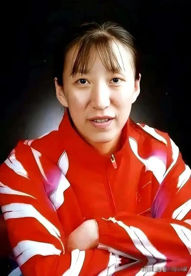 亚锦赛明天就要在天津打响，
这节骨眼上，这个期间可得把嘴巴管严实了。

毕竟排管