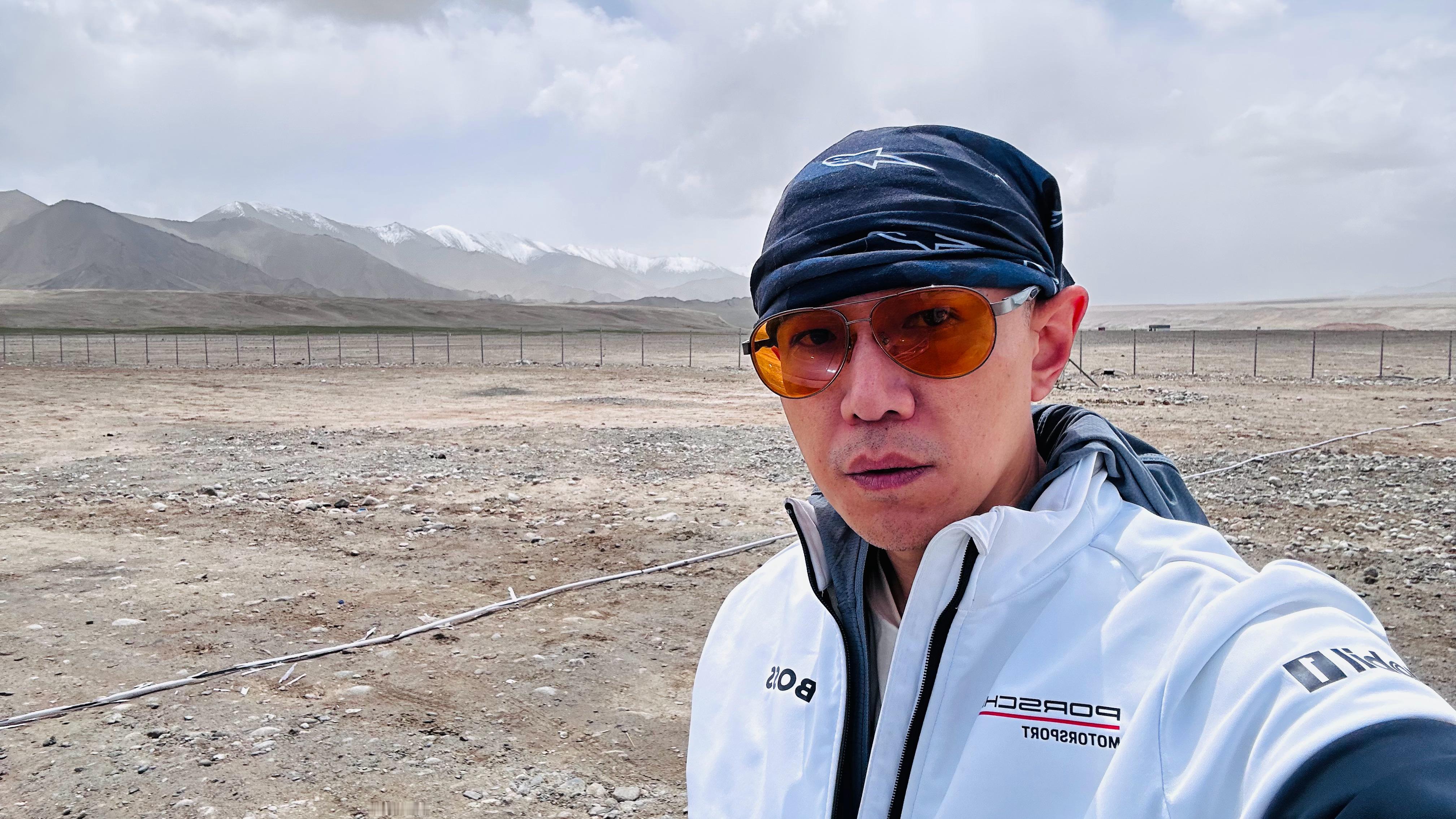 明年得开Porsche来 别不正经说车保时捷[超话] ​​​