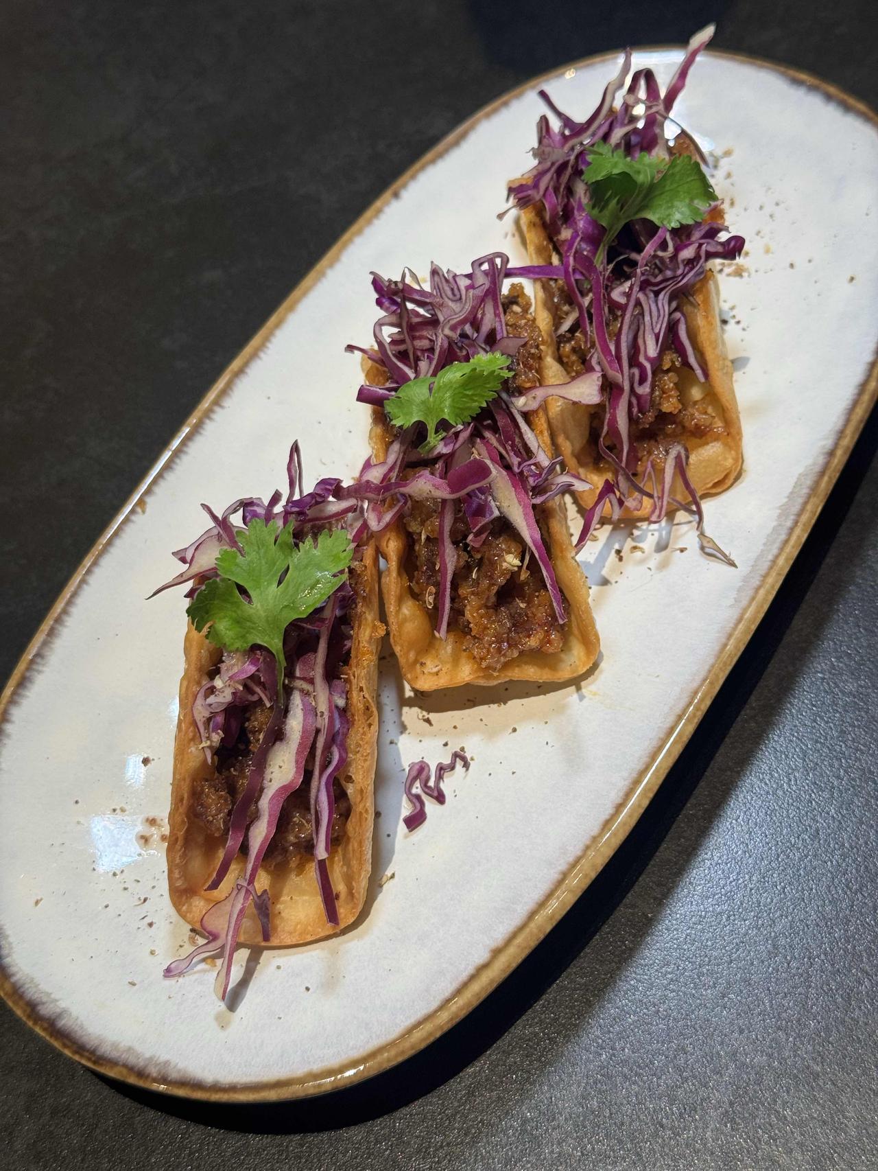 多半馆馆｜知名设计师开的川菜bistro 
吃的不只是味道，更是藏在菜品里的巧思