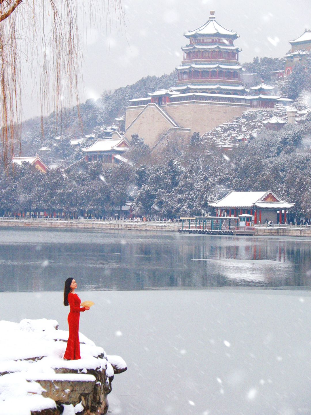 OMG！雪中的颐和园赢麻了！附不摔跤路线！