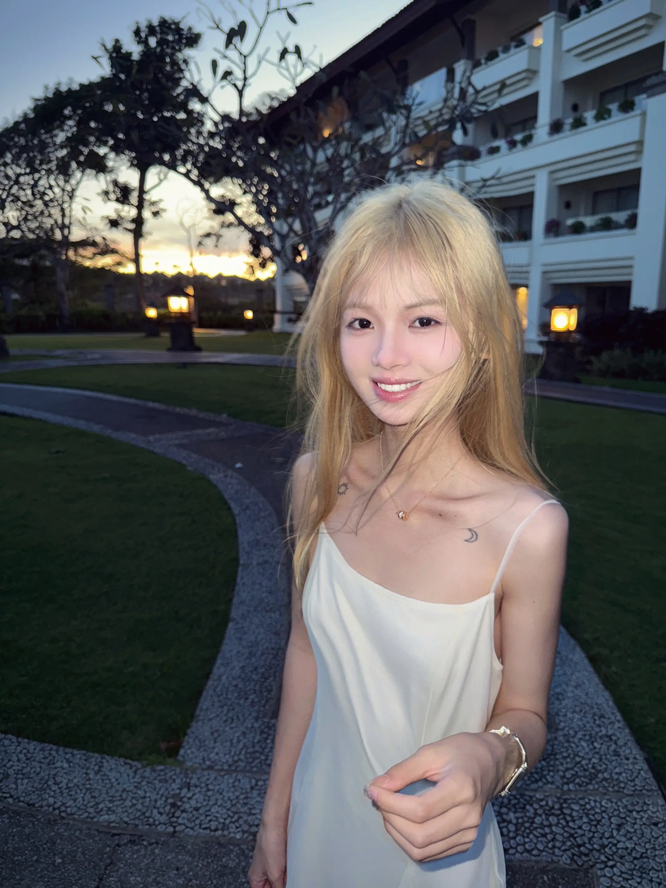 你准备待多久 我是该准备咖啡 还是我的一生
