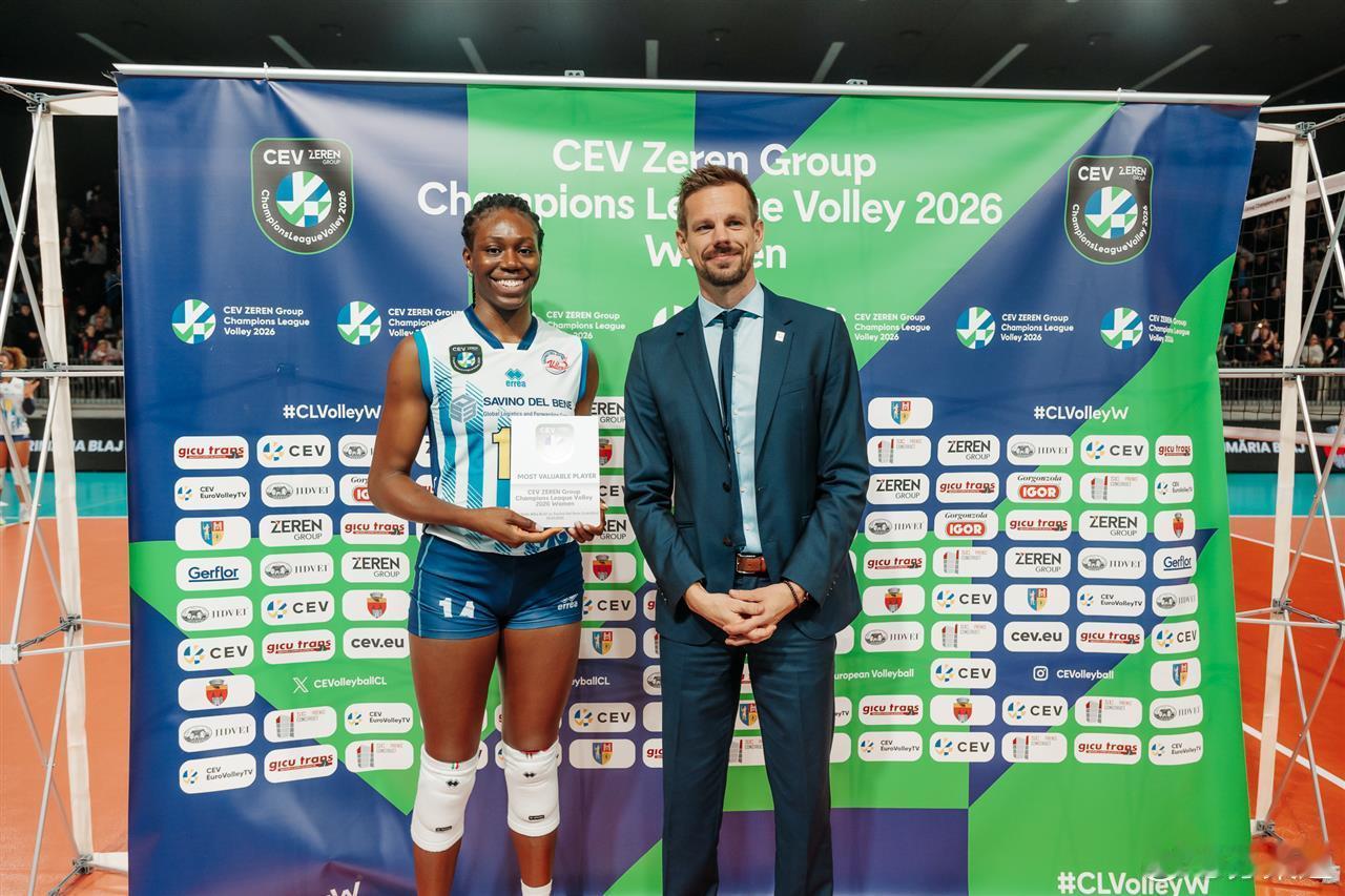 国际排坛动态斯坎迪奇 3-0（25-19/25-19/25-21）布拉日安特罗波