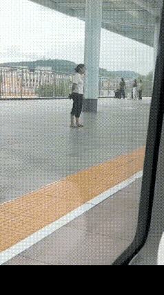 聚散离合本是人生难免，多珍惜相伴的时间