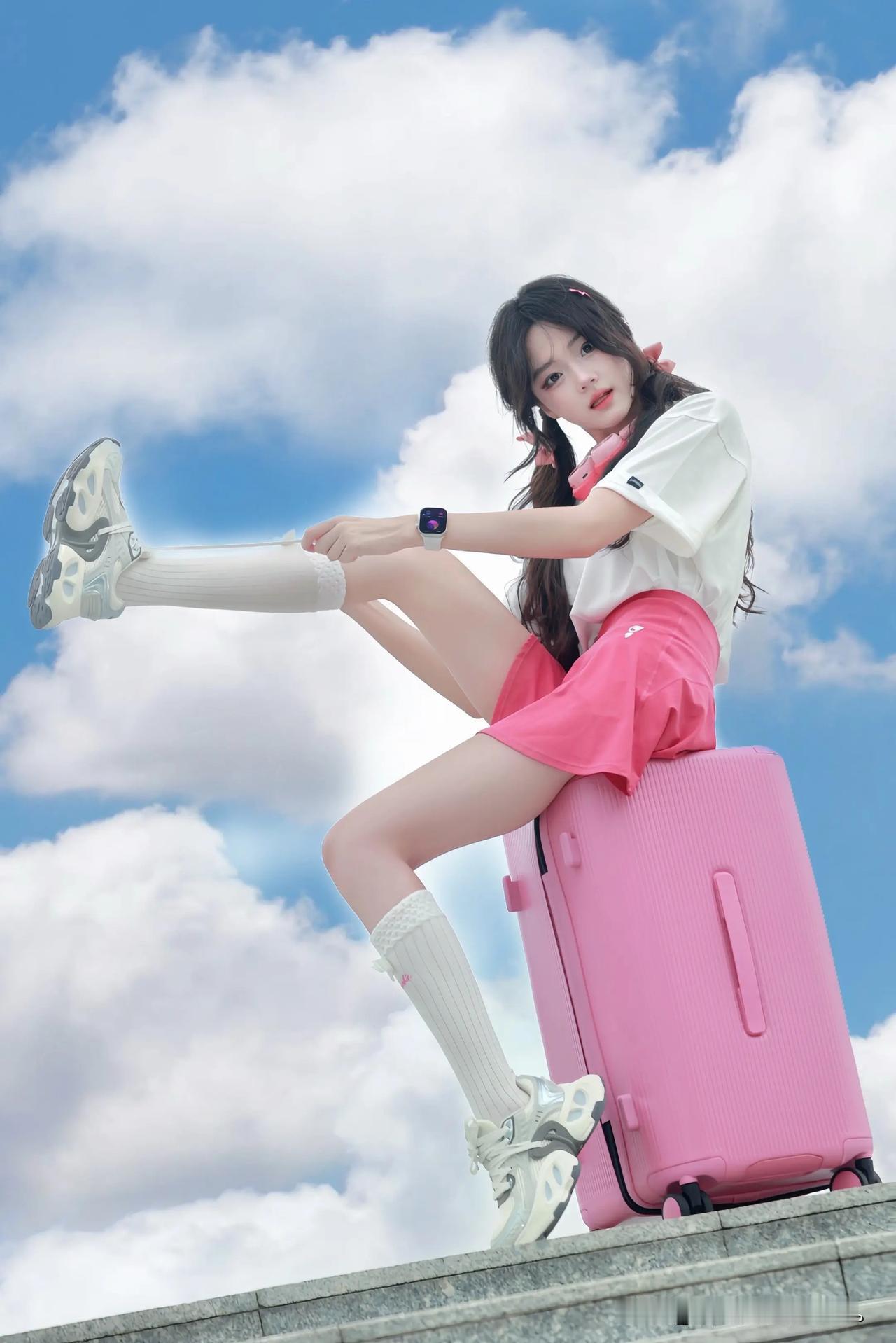 再盯着我就罚你过来系鞋带💢。唯美少女系。