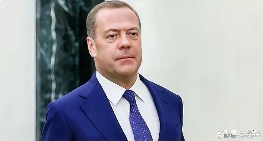 俄罗斯就美以对伊行动发声！2月28日，俄罗斯安全理事会副主席梅德韦杰夫在个人电报