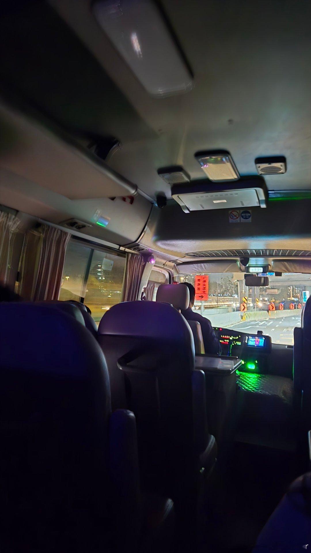 坐了三个多小时来广州，接机的师傅不提前规划路线......50分钟能到的路线，已