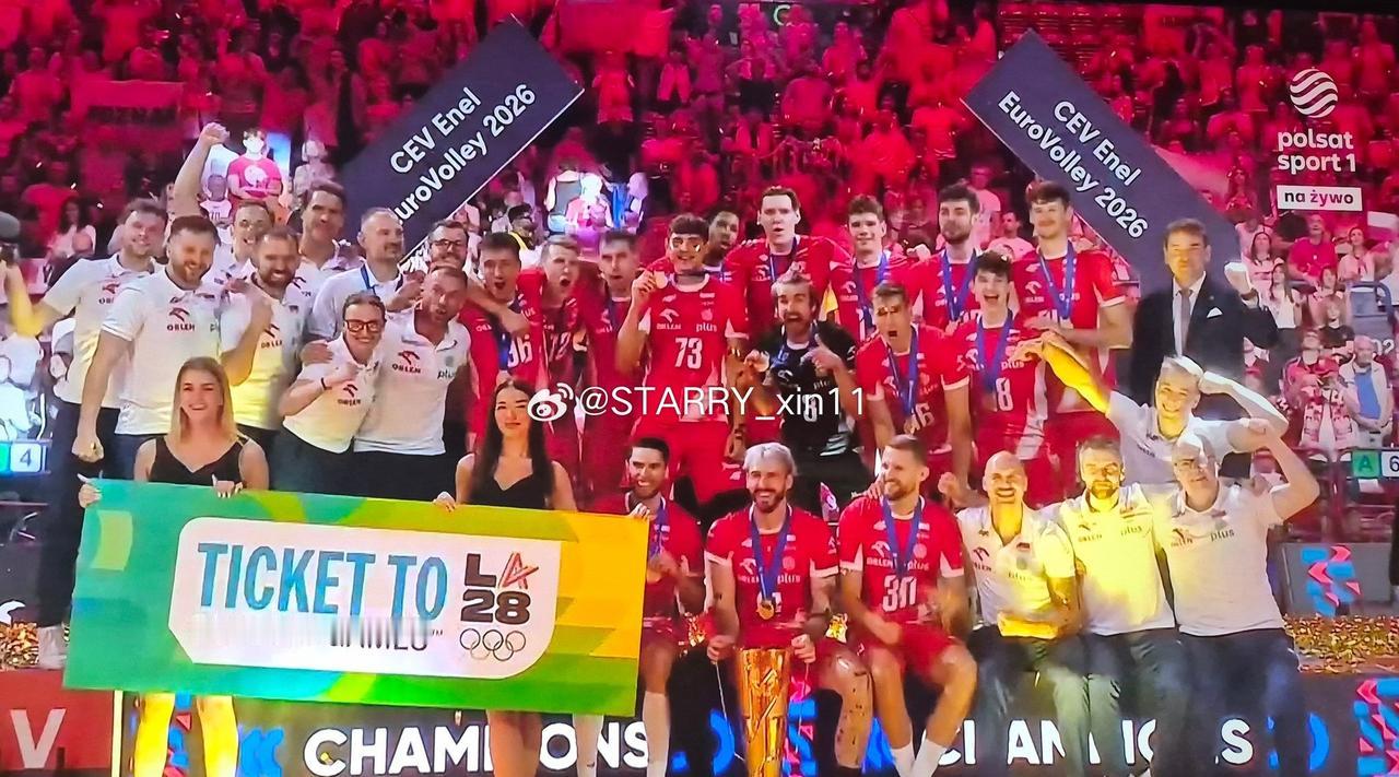 🇵🇱波兰 3 - 1 法国🇫🇷
🏆波兰蝉联欧锦赛冠军🏆，直通洛杉矶奥