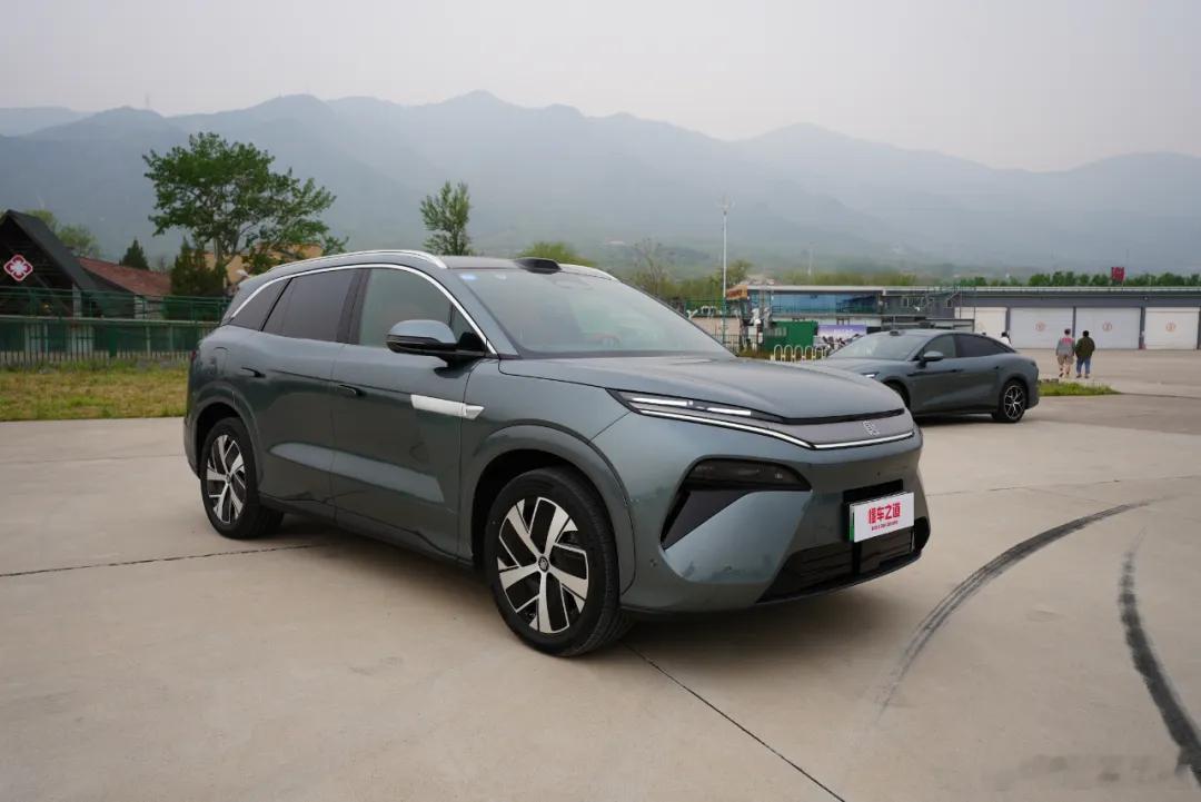 懂车之道讯 近日，懂车之道获悉，我们从比亚迪官方获悉，唐L全系车型推送新版本OT