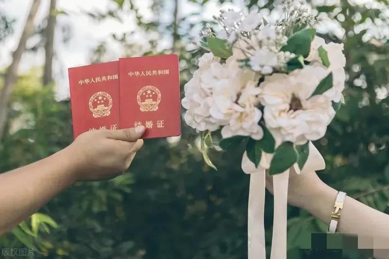 太不厚道了！2011年，北京，女子和丈夫婚后购买了一套93平的房子，女子付了39