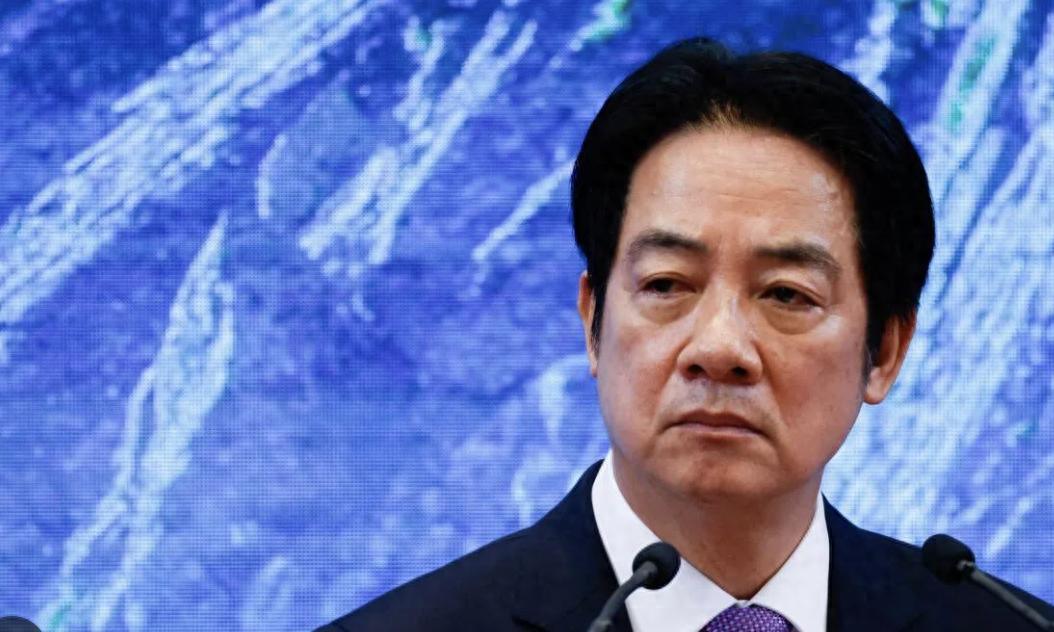 “台独’”分子赖清德正式宣布

8月17日，赖清德在听取“年度总预算”简报后宣布