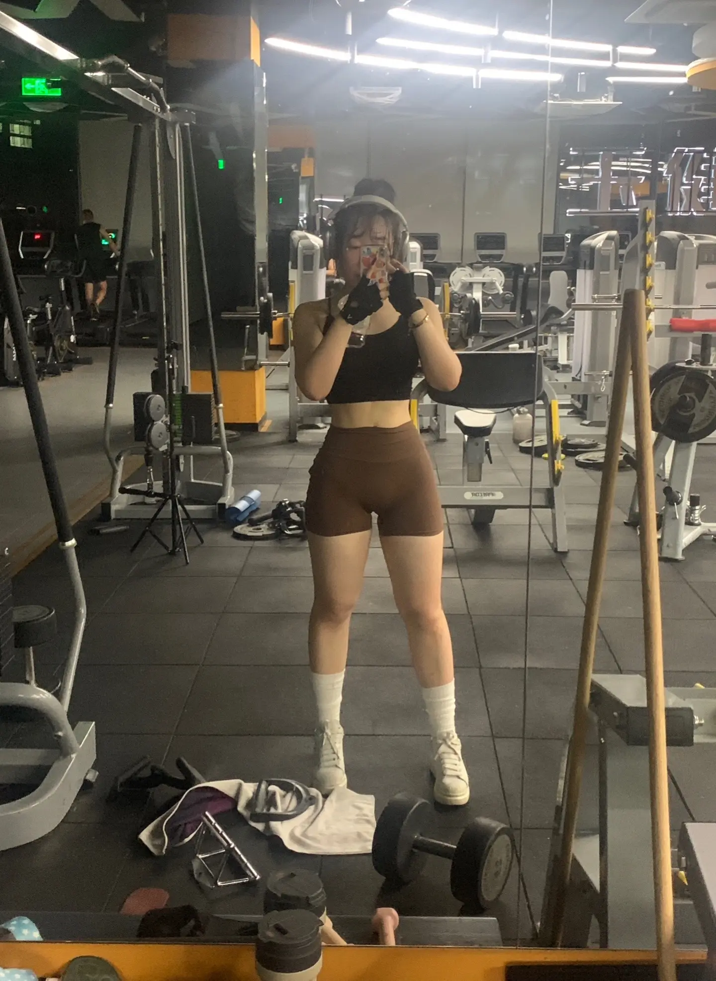 腰臀比 撸铁女孩 健身