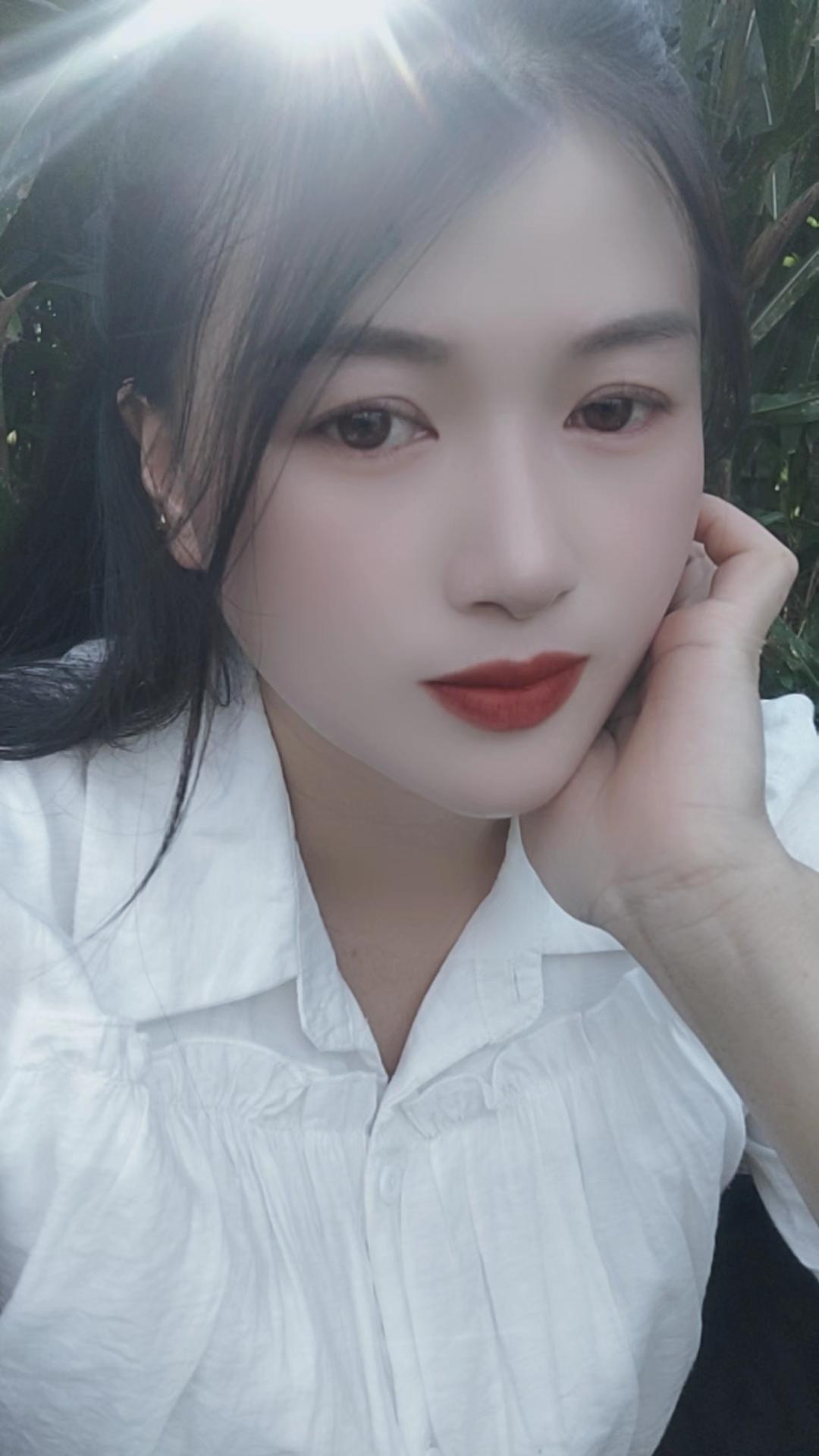 拍的不是照片，是生活、是快乐！敬生活的暗淡，也敬人间的灿烂，生活没有比...