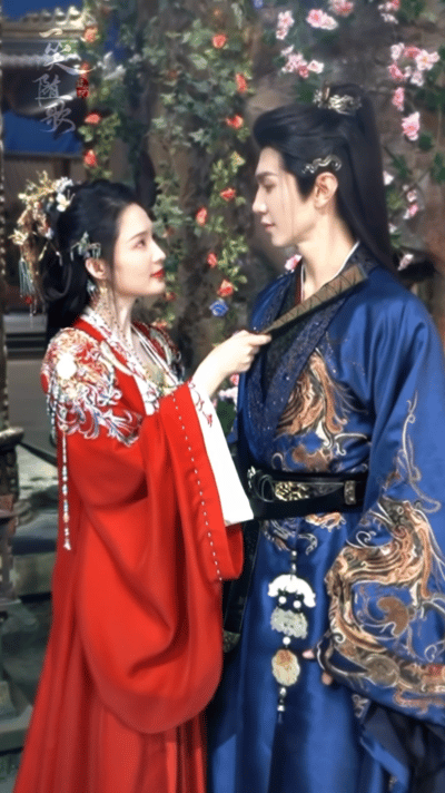 陈哲远和李沁这感觉大事很妙啊，不会是下一个黑马吧？ ​​​