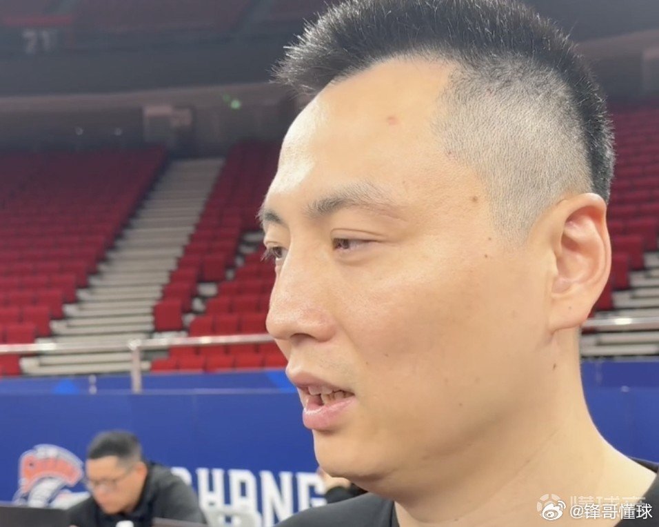 卢伟cba总决赛 卢伟：总决赛的舞台已经交给球员，年轻和冲击力是我们的优势。北京