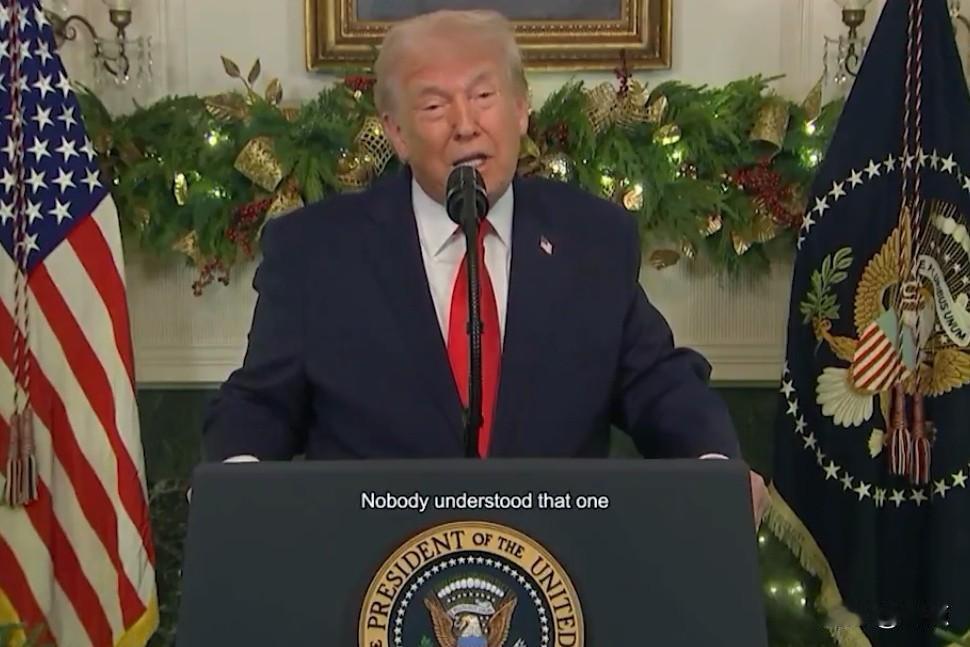 特朗普要给美军每人发1776美元。

美国总统特朗普在白宫发表的全国电视演讲中提