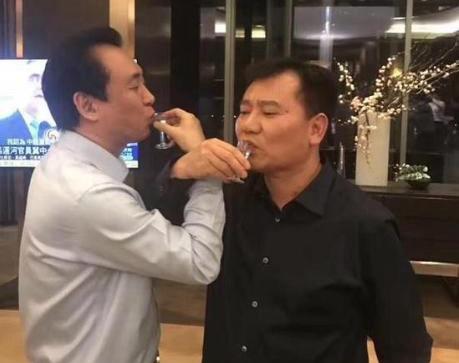 苏宁易购创始人、曾经的千亿富豪张近东财富成为0！
据媒体报道：苏宁2387亿的负