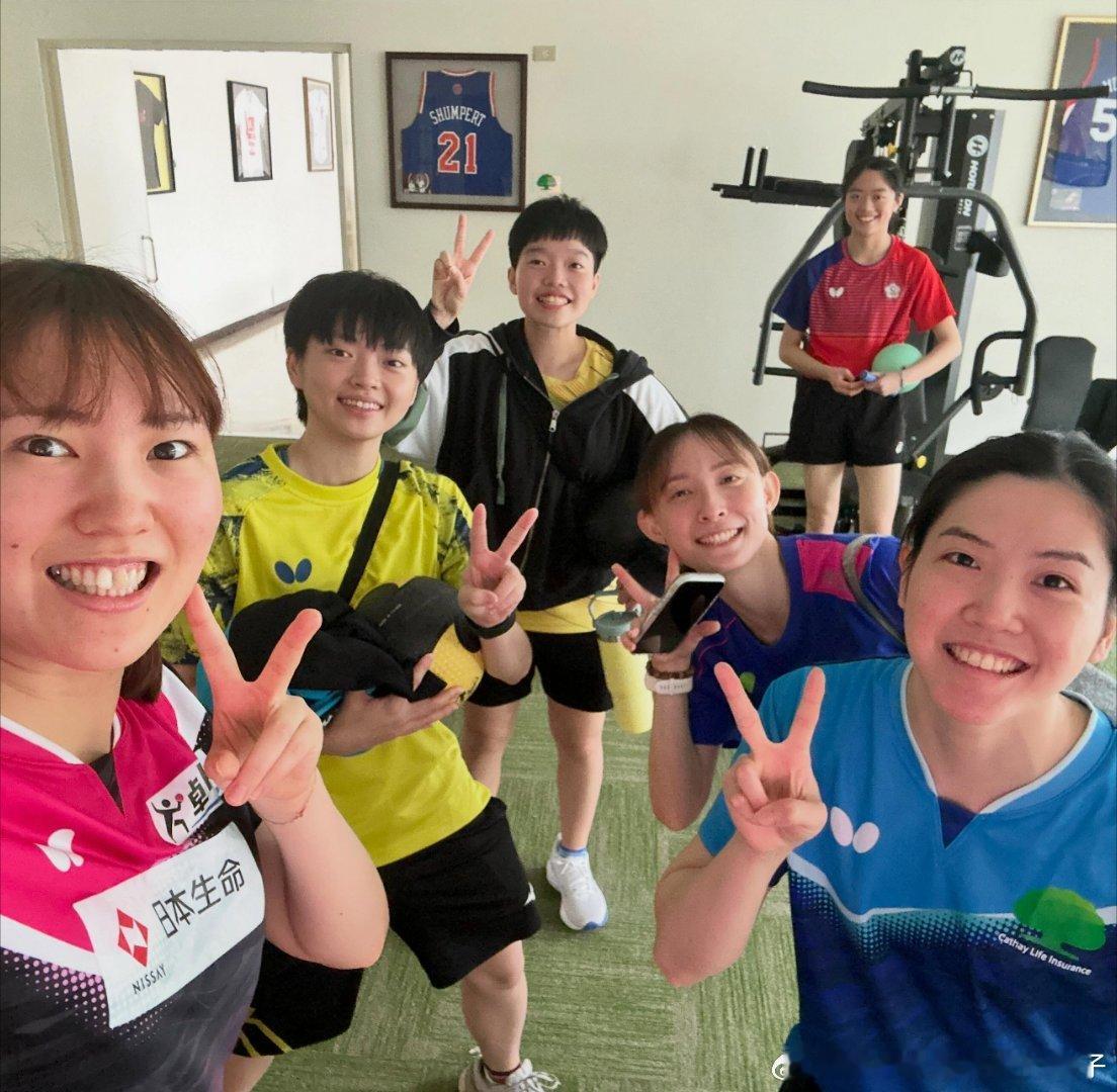 笹尾明日香：这次有机会到国泰人寿队一起练习！这是我第一次去中国台湾，大家都非常亲
