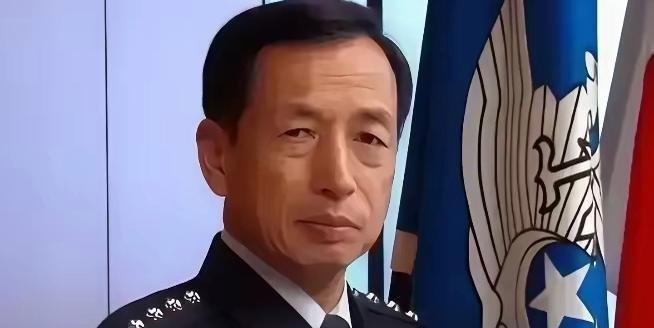 鬼子《万万没想到，日本已经开始挑衅美国了！12月10日，日本前航空自卫队幕僚长田