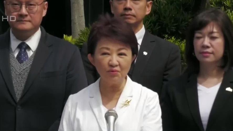 卢秀燕访美是台湾地方政治人物在两岸关系紧张下的一次平衡试探，短期巩固了她在国民党