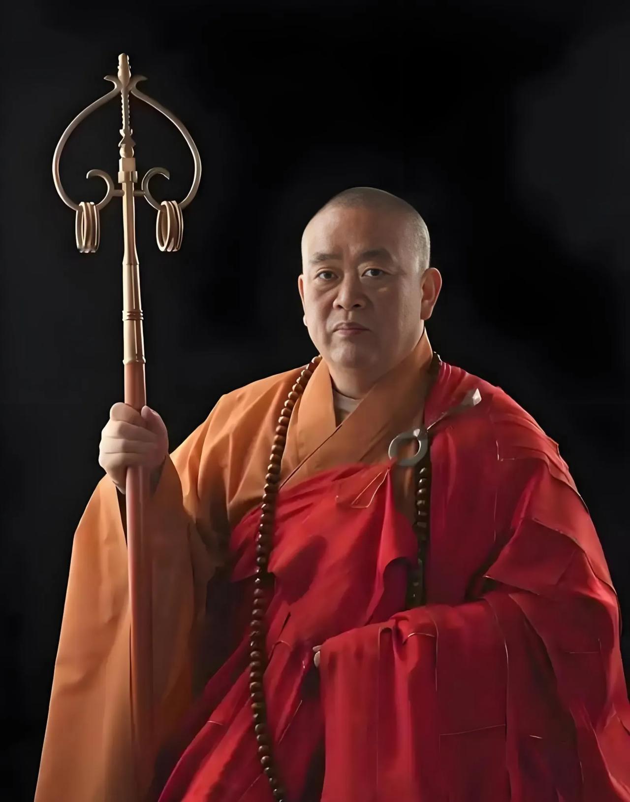 原是六根清净出家之人，本以吃斋念佛为本，却贪恋人世间的富贵和美色，最终难逃劫难，