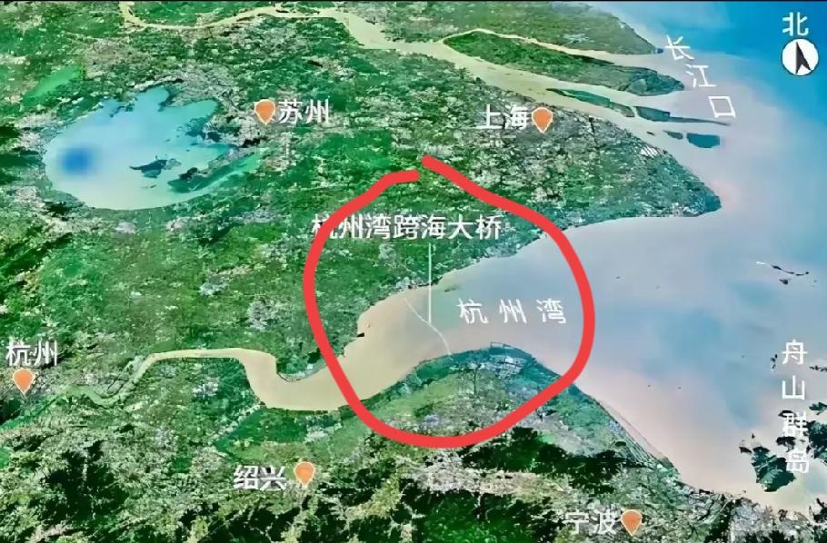杭州湾跨海大桥实在是太重要了，全长36公里，北岸是嘉兴市海盐，南岸是宁波市慈溪，