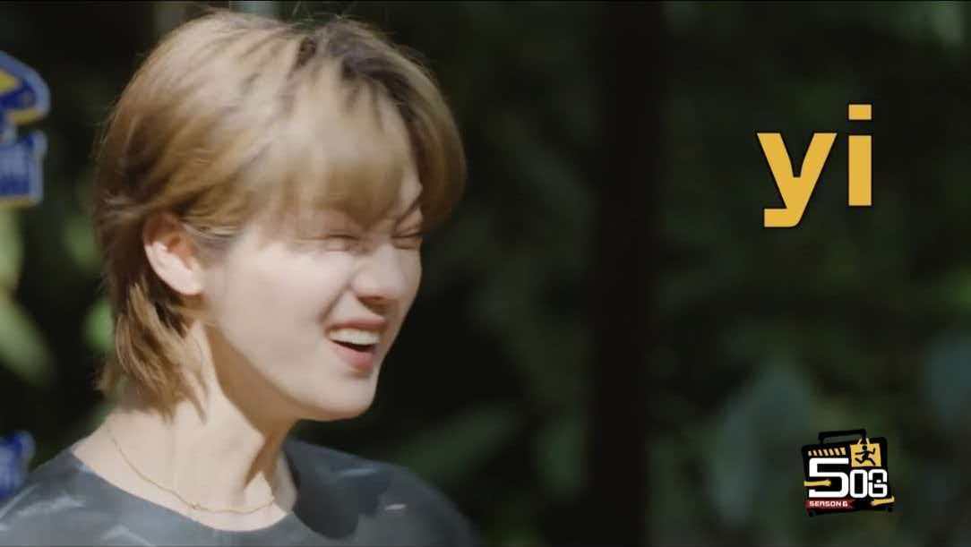 鹿晗高音用脸偿 鹿晗飙高音的时候真的有点小搞笑哈哈哈哈 不过实力真的没话说 整张