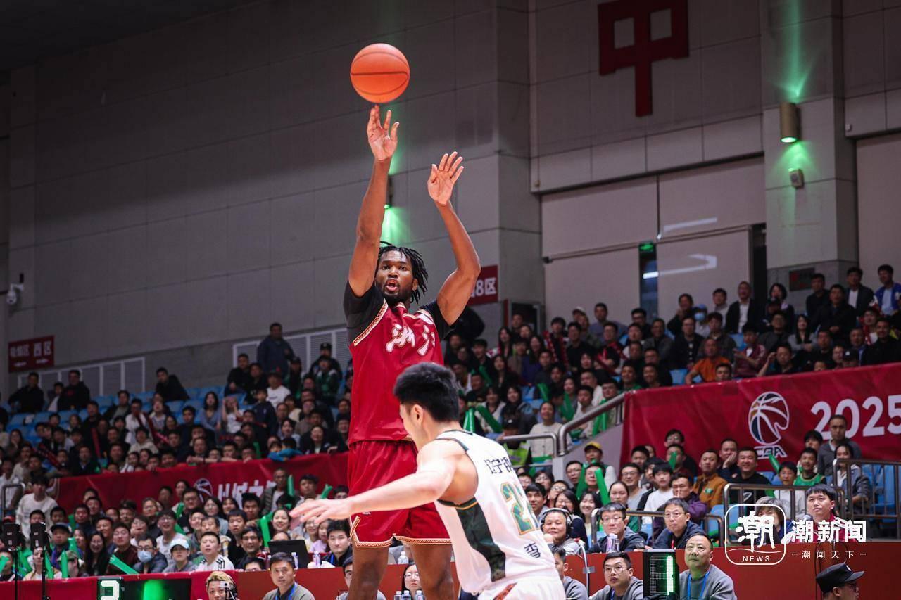 如何看待CBA辽宁队输给浙江队辽宁惨败浙江，完全是实力与状态的双重崩塌。赵继伟1