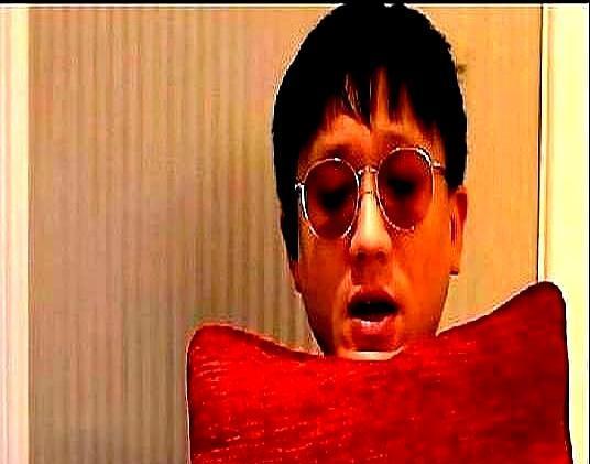 凌晨三点，力哥一把撕碎飞三亚的机票，只因搭档直播里多说了一句话。
你见过这种嘴比