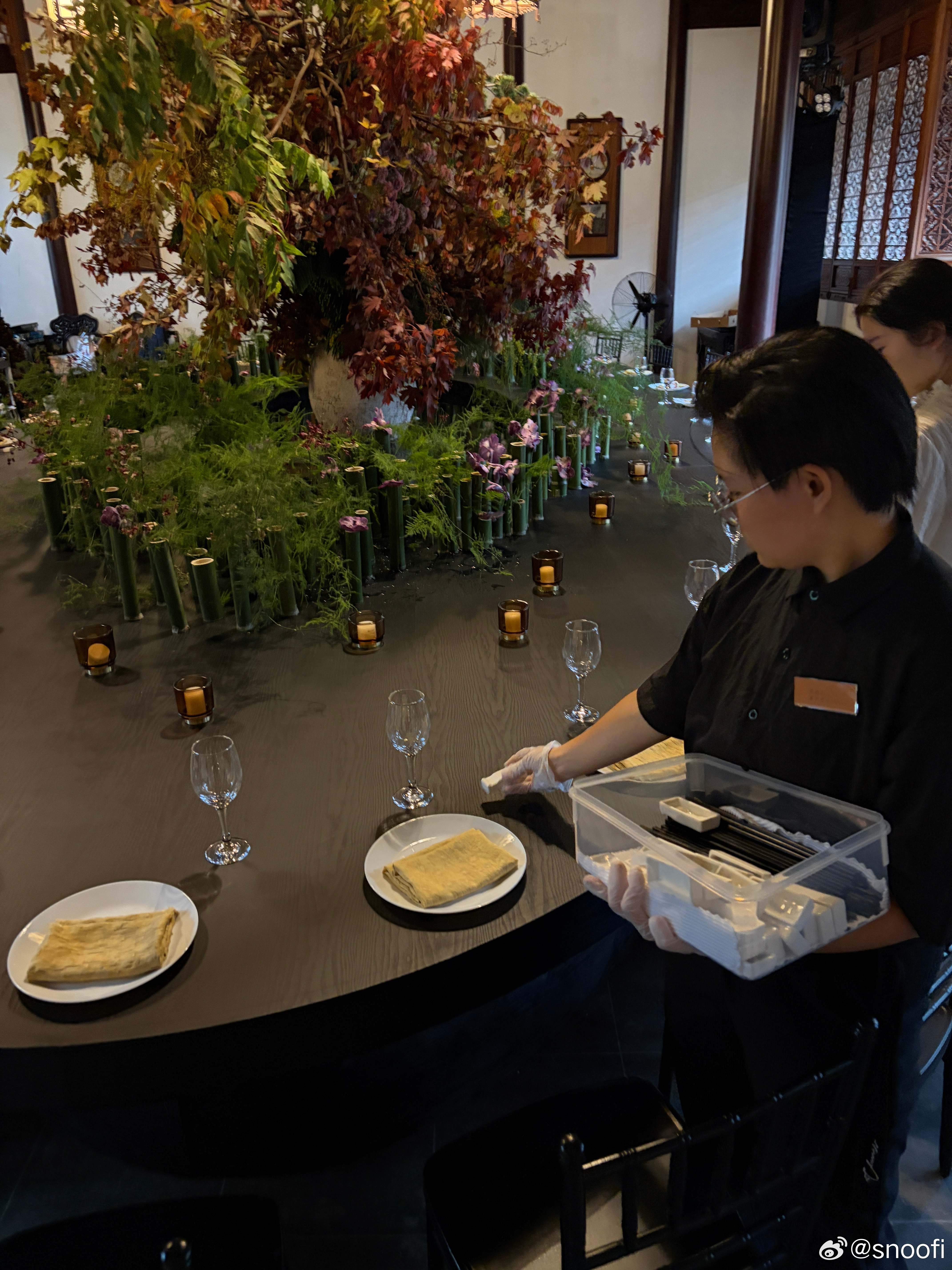 今天可是一个大制作中式园林 巨大花艺装置 忠武紫菜饭团真好吃