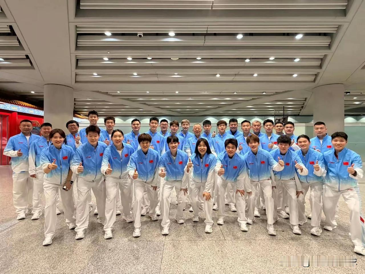 2026年名古屋亚运会羽毛球赛事观赛指南

今日中国羽毛球队总计31人启程出征2