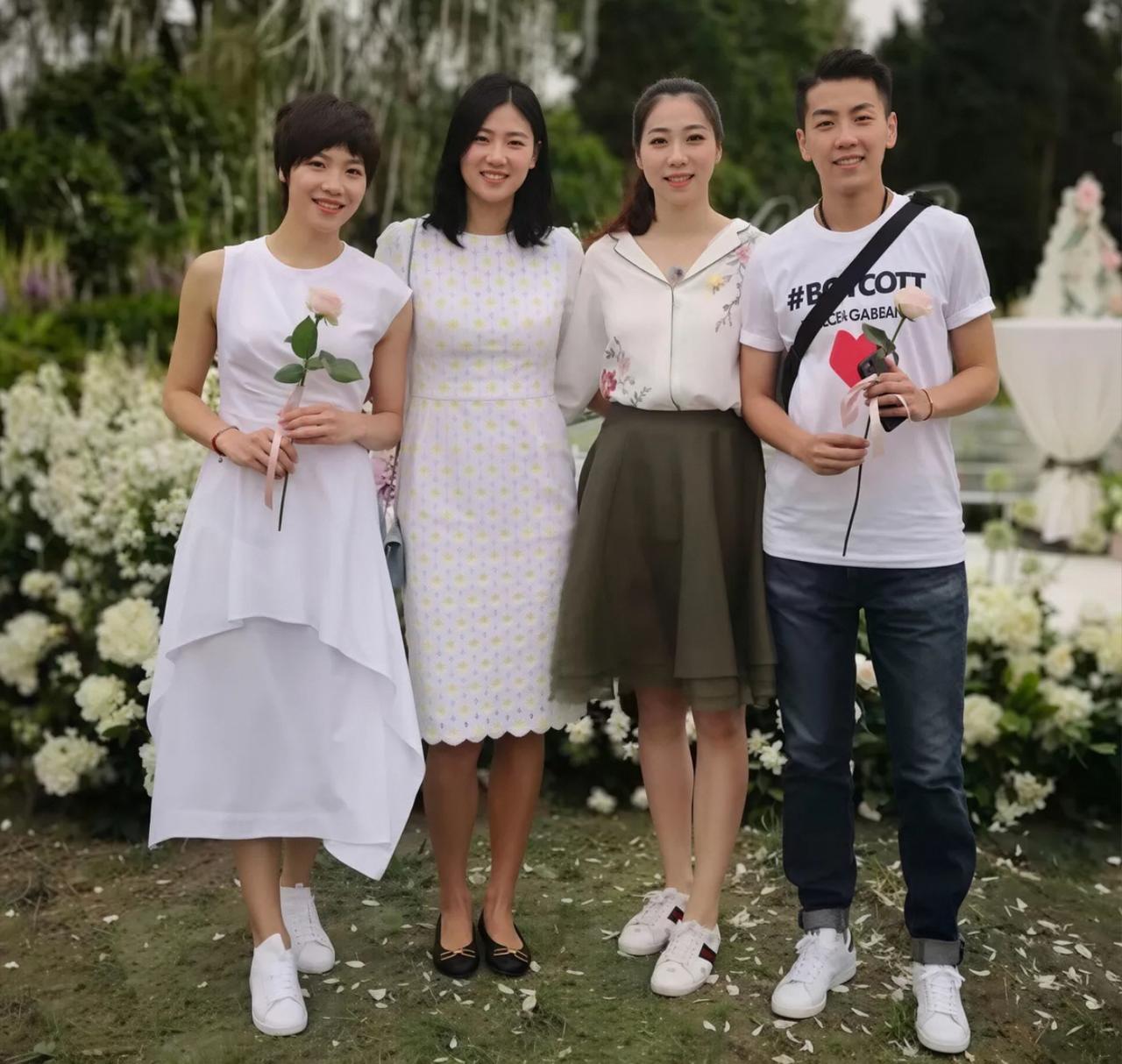 中国女排四朵金花，你认识几个呢？认识二个以上，一定是她们的忠实球迷了。