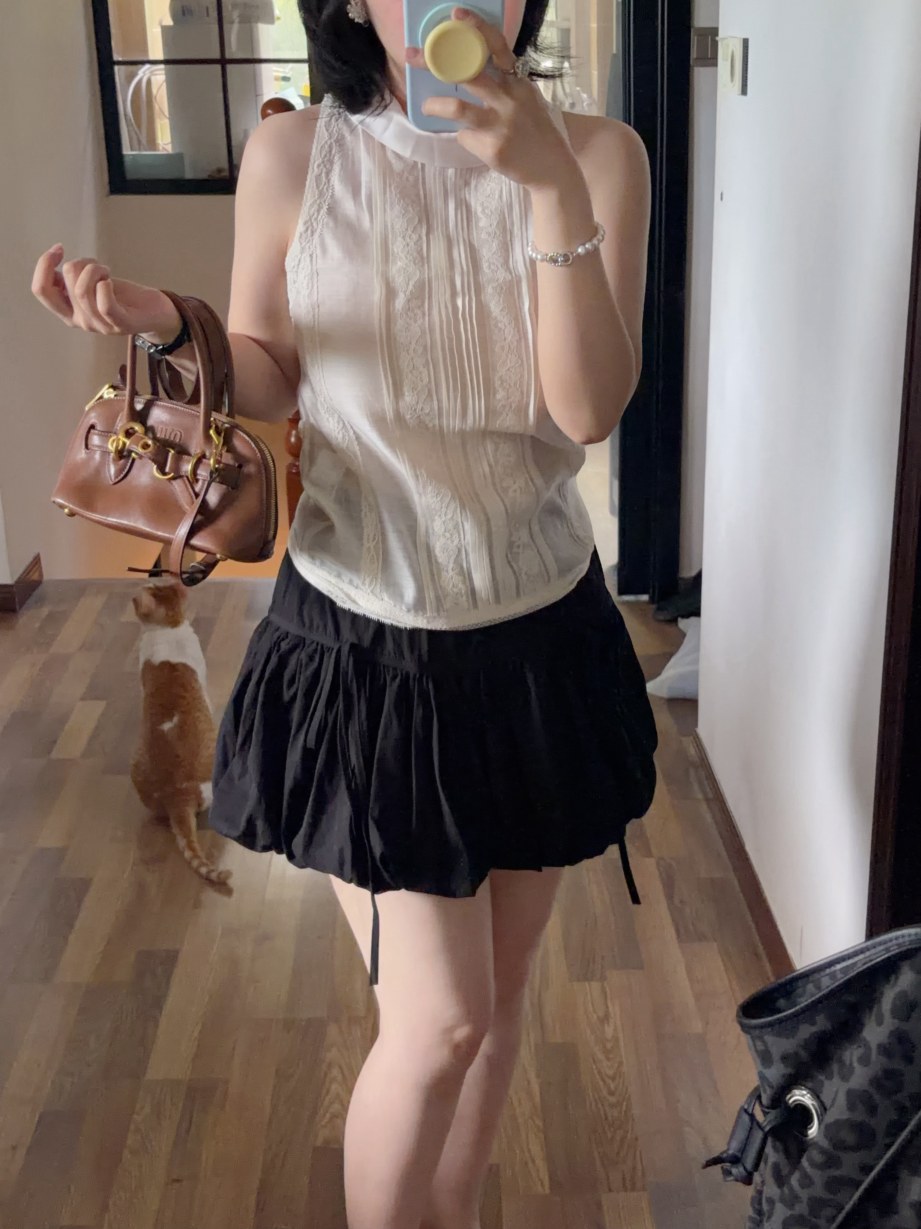 这件真的特别好看，感慨一下！喜欢古早miu味的可以去买，超级超级miu（2020