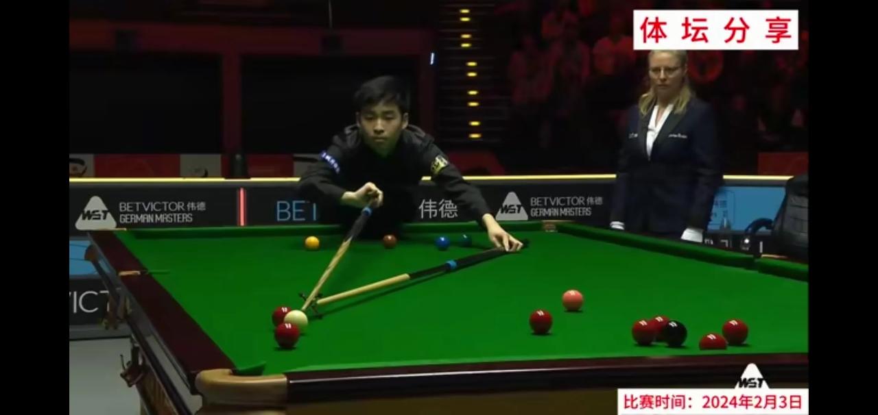 斯佳辉6：3逆转淘汰威尔逊，杀进德国大师赛决赛。祝贺小斯在决赛中继续强势发挥，拿
