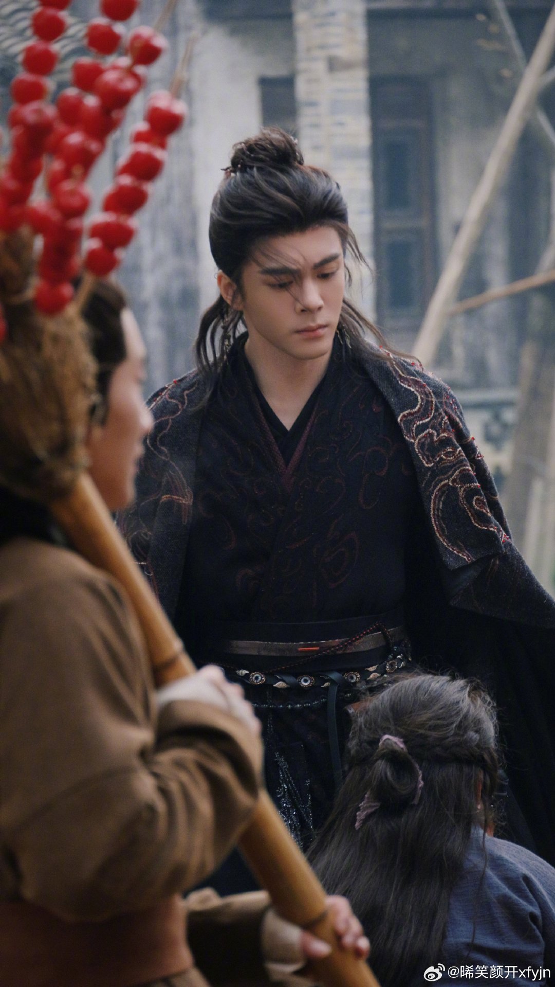 曾舜晞武拾光优酷站内角色热度破1亿 这个角色从开播就被惦记，到现在热度还在涨。曾