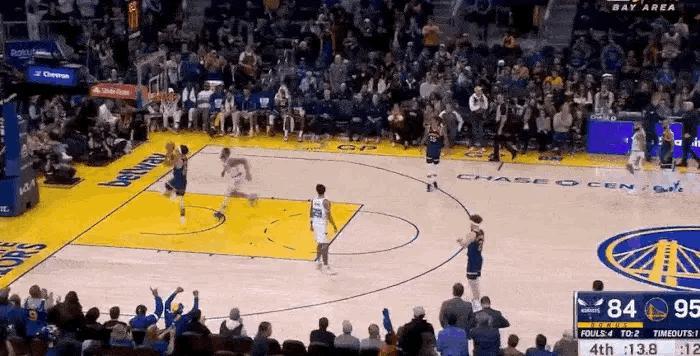 原来最后时刻进球，不止CBA 会冲突 NBA 也会啊[二哈]#nba你我皆主角#