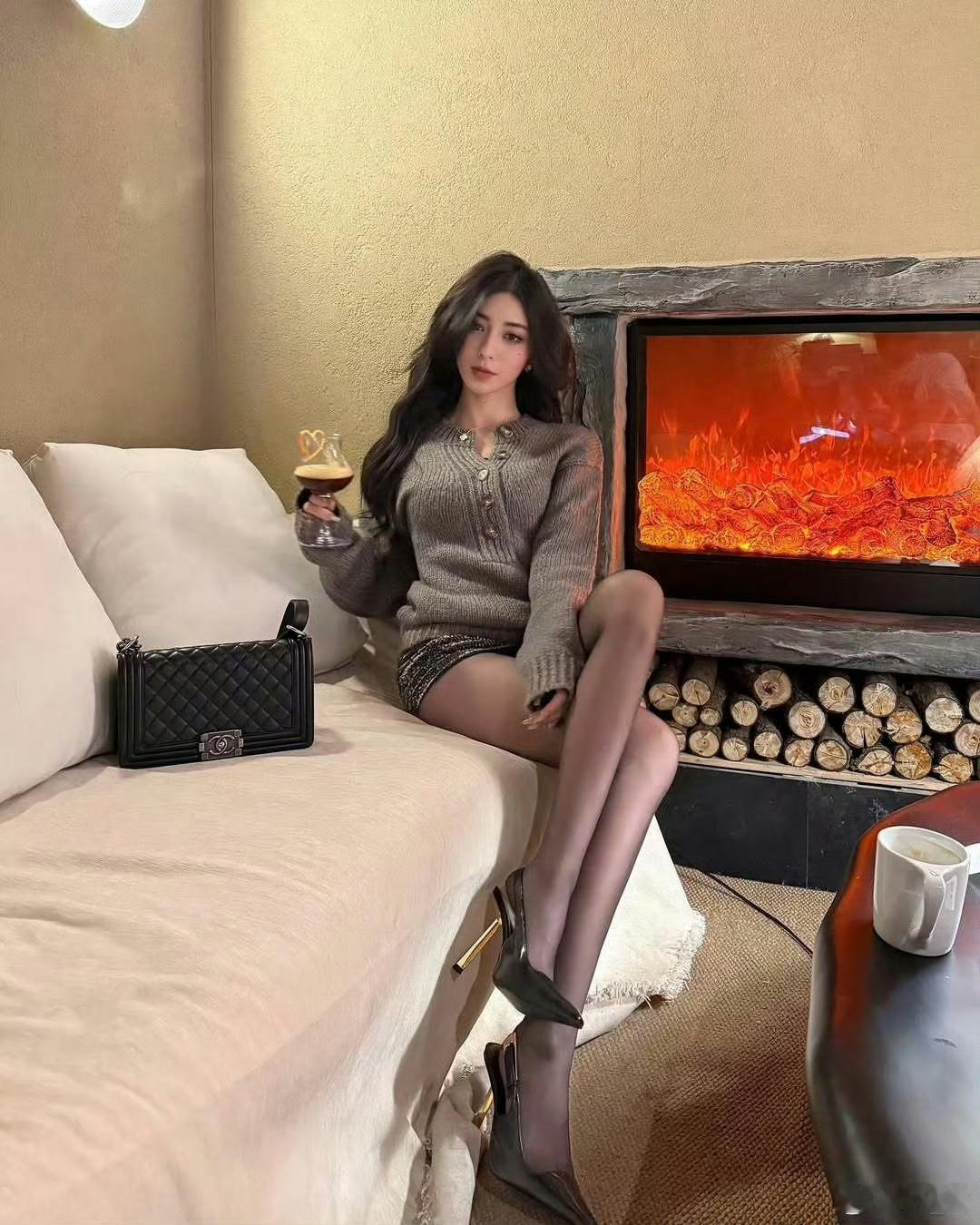 当你感到寒冷时，记得给自己准备一个温暖的角落。 ​​​