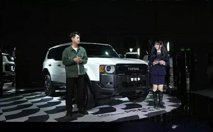 一汽丰田全新普拉多预售了哦
47-57万元，怎么样？排量比老款降低了一些，税收也