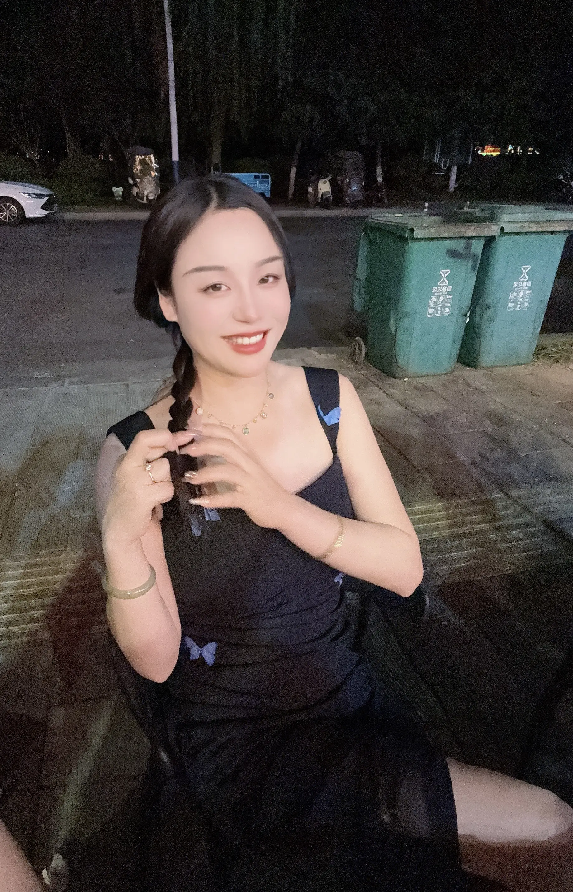这一张旧船票，能否登上你的破船。