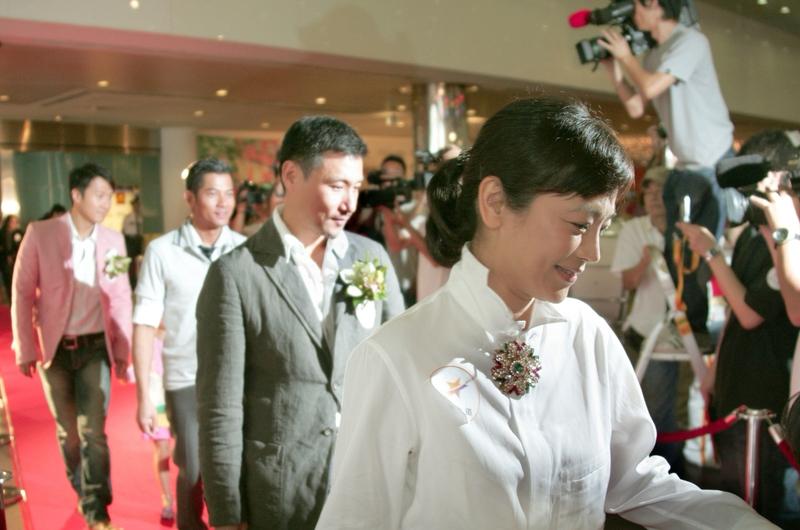 最近张学友又回应欠债传闻，他说自己很节俭，没借钱习惯。之前网传他破产、欠债，老婆