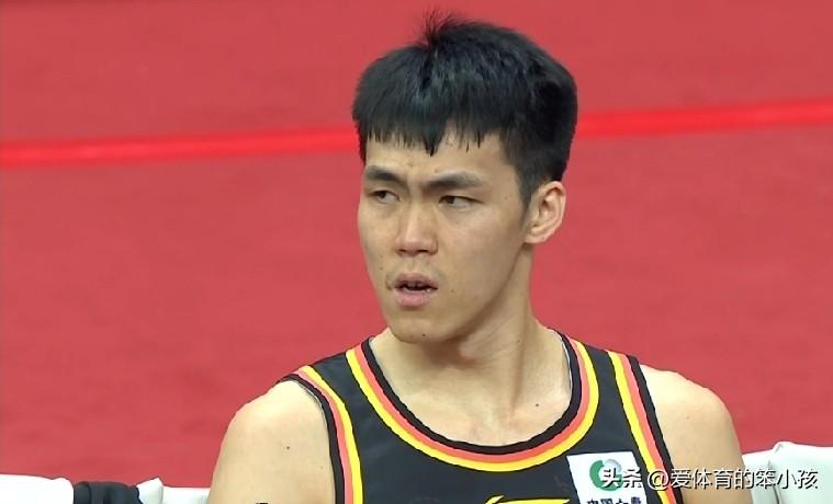 当同时拥有徐杰、胡明轩还有崔永熙三位男篮国家队级别的后卫球员的广东男篮，作为一支