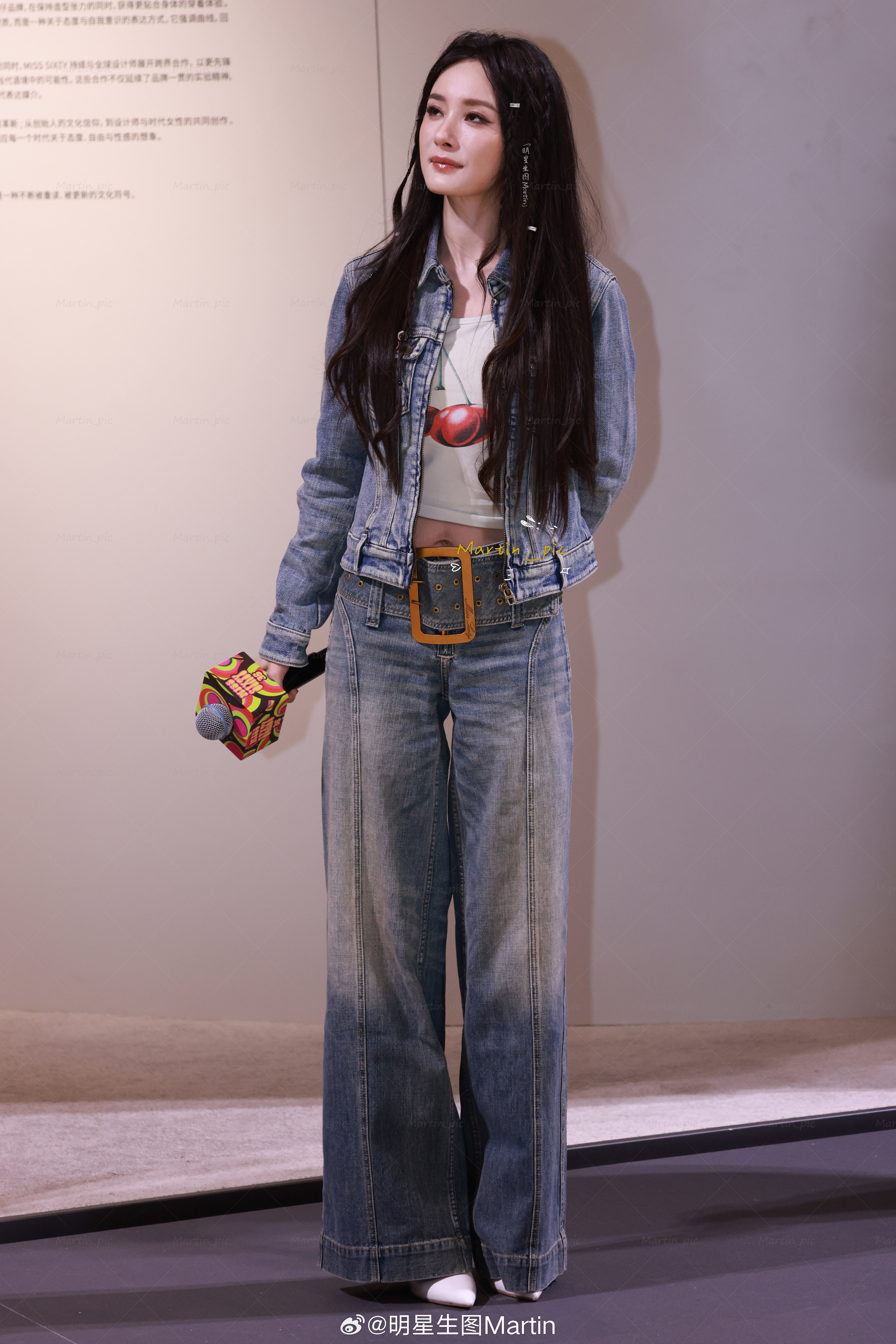 杨幂 杨幂miss sixty活动生图编发甜酷的牛仔幂幂杨幂养的都是流浪猫 ym