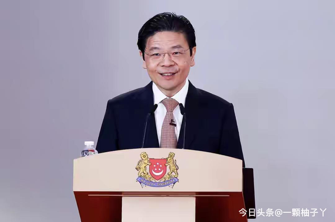 博鳌论坛现场，新加坡总理黄循财直接把心里话喊了出来：这年头全球局势乱糟糟，亚洲太